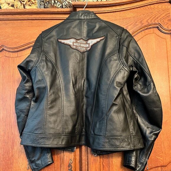 Women’s Harley Davidson Leather Jacket. L - Picture 2 of 8
